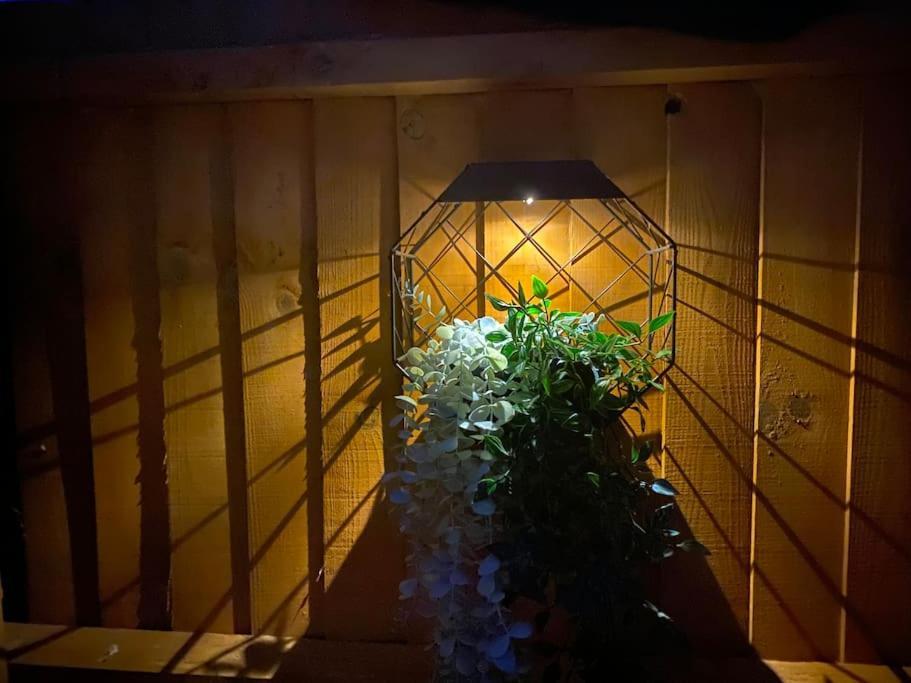 בורנמות' Stylish 1 Bedroom Studio Outdoor Area And Hot Tub מראה חיצוני תמונה